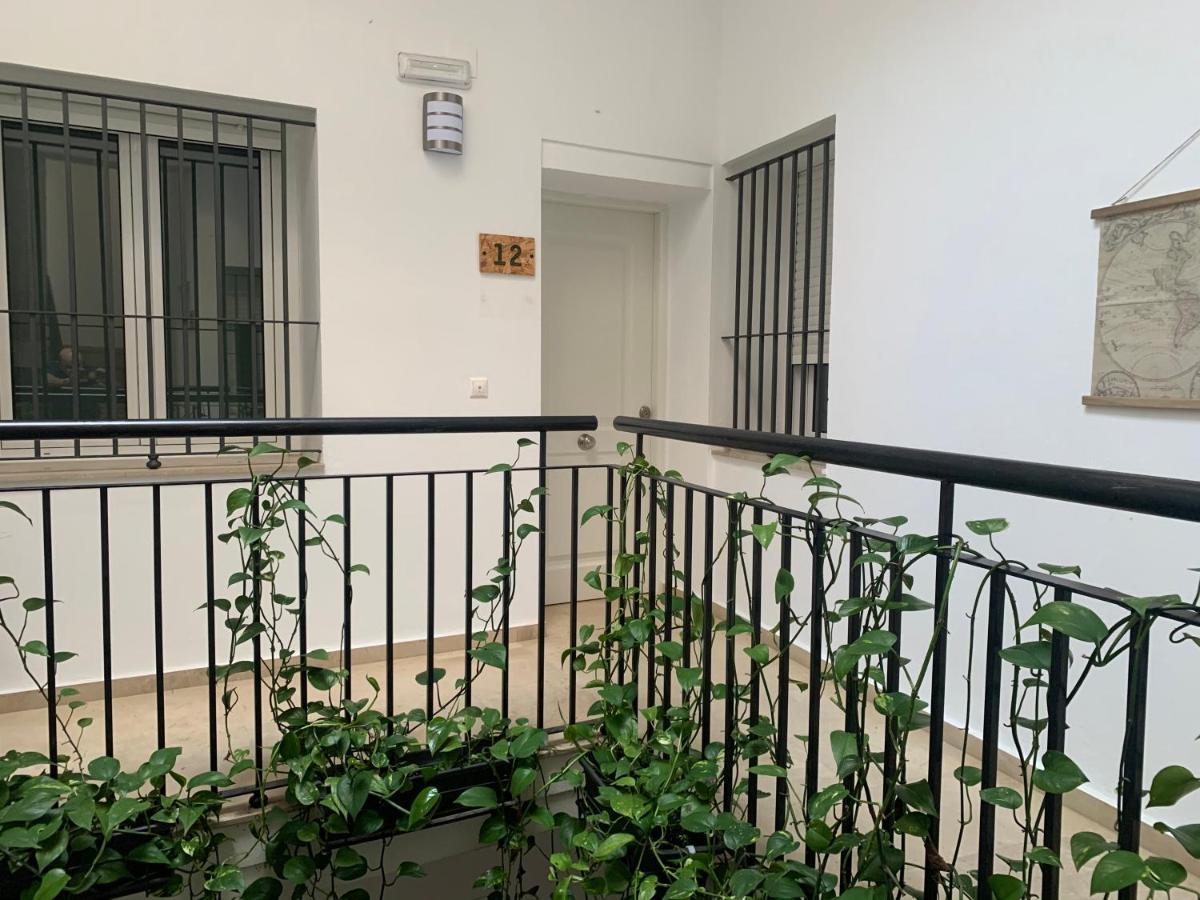 La Casa Morada Apartment Cadiz Exterior photo